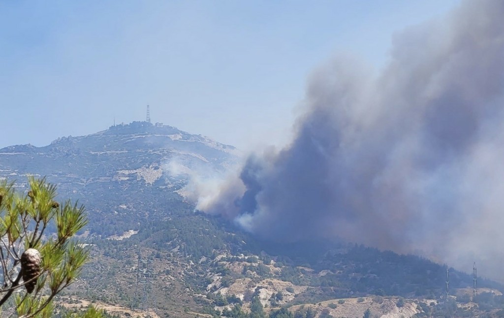 Μεγάλη αναζωπύρωση στην Πεντέλη, στην σπηλιά Νταβέλη